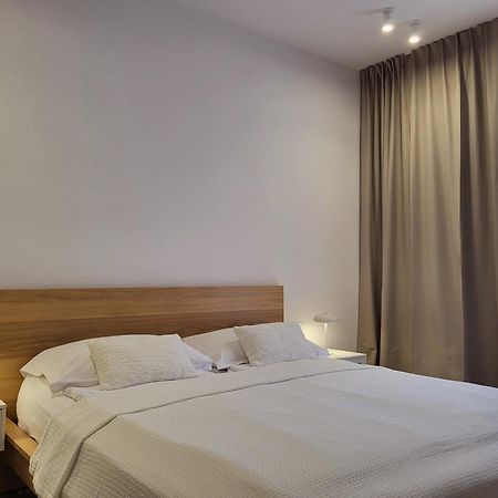 Firefly Luxury Apartment With Private Whirlpool Ζαντάρ Εξωτερικό φωτογραφία