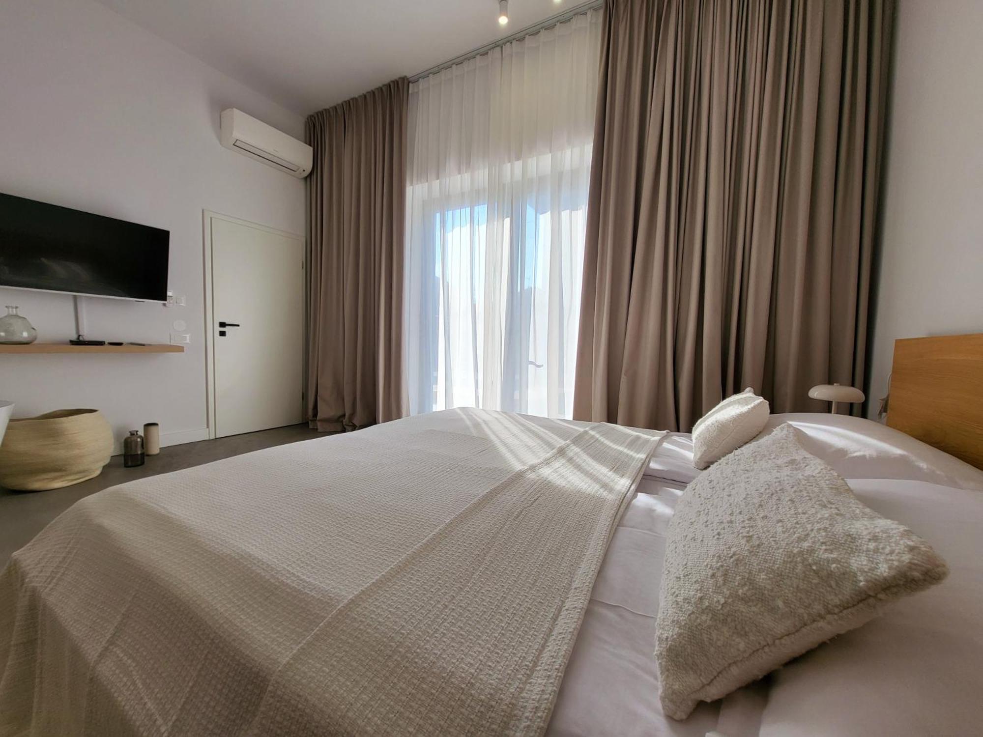 Firefly Luxury Apartment With Private Whirlpool Ζαντάρ Εξωτερικό φωτογραφία